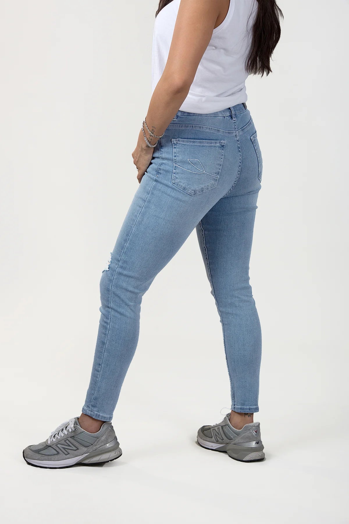 Ayla Mid Rise Skinny