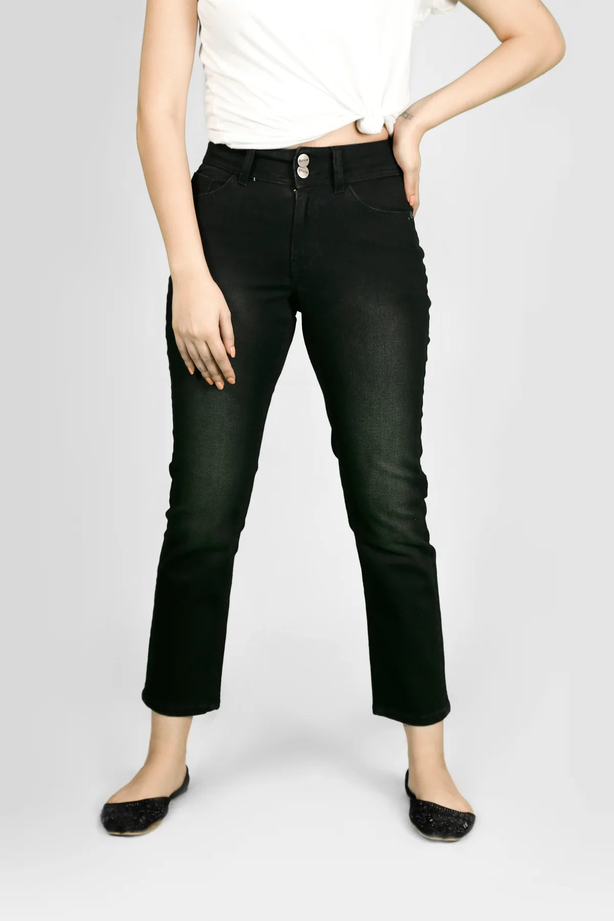 Raya Mid Rise Straight Fit Jeans